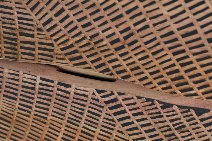 GINER Y COLOMER Mesita de Noche en Madera de Acacia con Pies de Metal, Cajón Interior 15x50x26cm